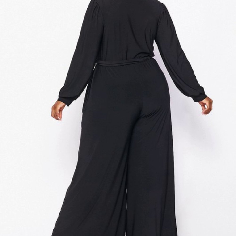 Gorgeous Jumpsuit Plus size In Black - Picture 3 of 6